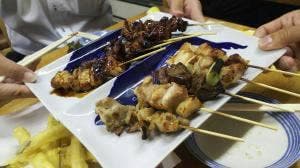 やきとりやきとん市場の食堂