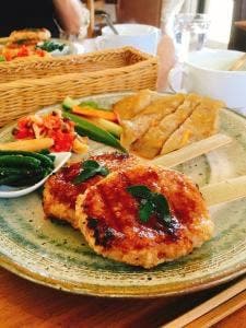 鬱蒼カフェ