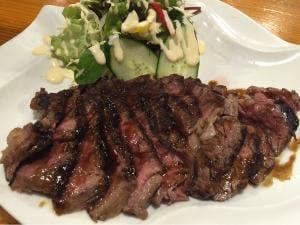 お食事処 炉里庵