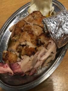 骨付鳥、からあげ、ハイボール がブリチキン。岐阜駅前店