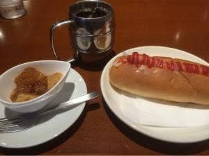 カフェ ヨシノ 大府インター店