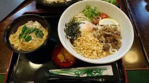 得得うどん 伊丹店
