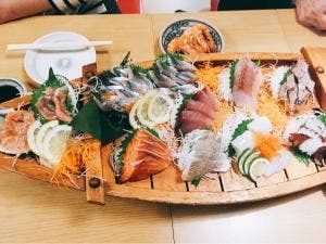 からコロ亭 鳥飼店