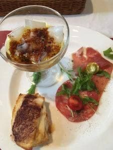 おいしいワインとあらかると料理の店 café風