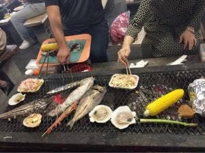 岸壁炉ばた