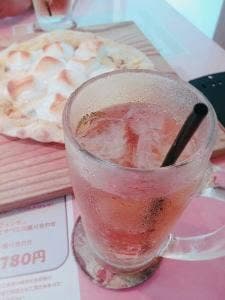 窯焼きピザ専門店 ぴざか屋