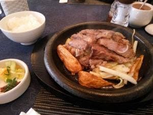 ステーキハウス 三田屋