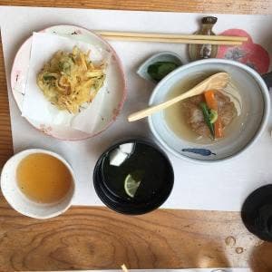 味処 坂