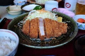 かつ波奈 館山店