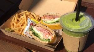 Wine shop & 島Sandwich るすた