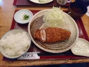 とんかつとカフェあら珠