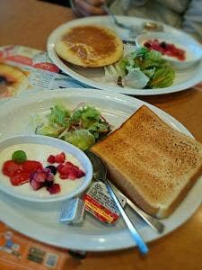 ガスト 北小金店