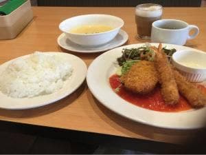 Cafe レストラン ガスト 北綾瀬店