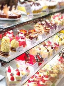 ル・スリジェダムール 蘇原店
