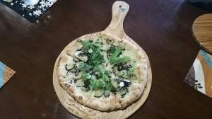 石窯・薪焼きピッツァ ゆい