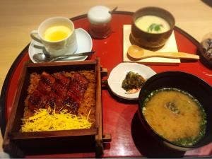 鯉とりまあしゃん 春吉店
