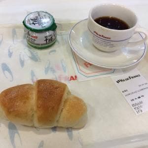 VIE DE FRANCE 新潟駅店