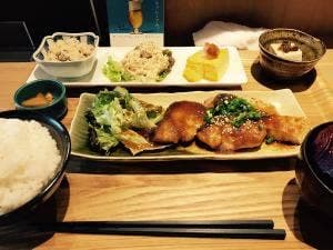 和洋台所 よつ葉
