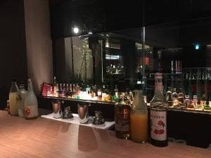 ティーラウンジアンドバーホリカワ
