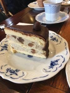 カフェ オランジュ
