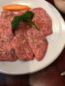 焼肉飯店 こぶた