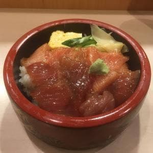清水みなと漁師丼の店