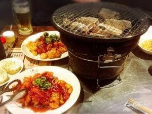 ホルモン こじまる