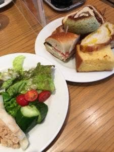 ベーカリーカフェブレッテリア