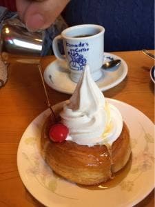 コメダ珈琲店 平安通店