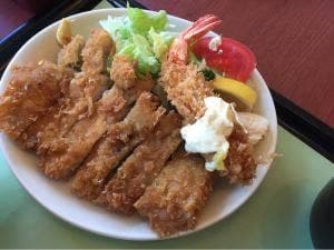 ロイヤルホスト 若林店