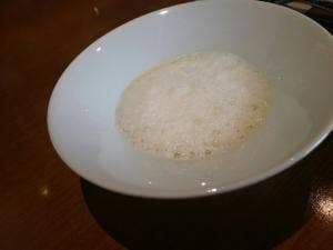 トモ クローバー 大久保食堂