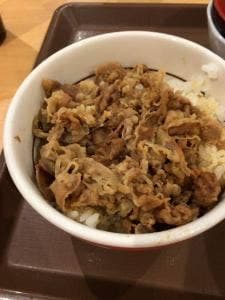 すき家 1国横浜久保店