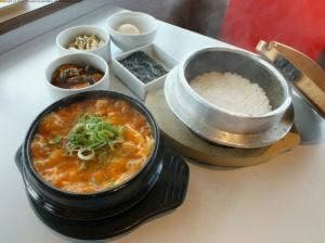 韓国家庭料理 ちゅん亭