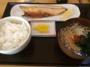 舟料理泊気