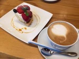 カフェ ミエンチ