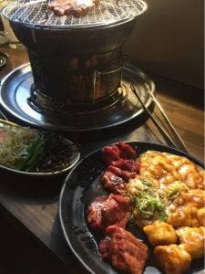 和牛ホルモン とむらん