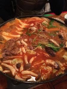 本場韓国家庭料理 赤い火