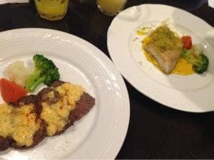 nouvelle dining green