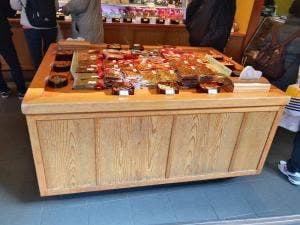 味くら 小町通り店