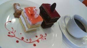 カフェ・ド・シナモニ