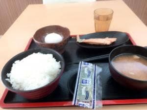 阿久比パーキングエリア レストラン