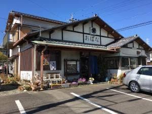 おばなそば店