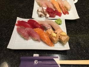 寿司バー ロイズ ルネッサンスリゾートオキナワ