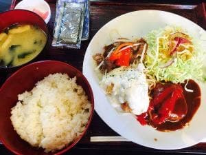 あなたの街の定食屋さん 清武店