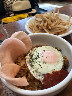 cafe sama sama