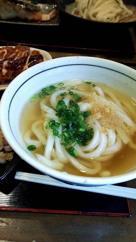 うどん坊 かがみの