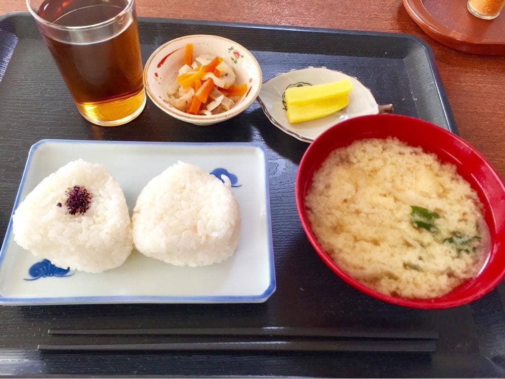 別府駅西口前 ホテルフジヨシ