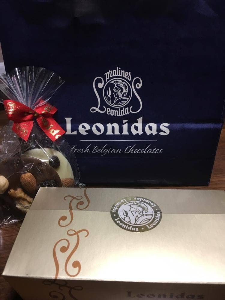 レオニダス 香里園店