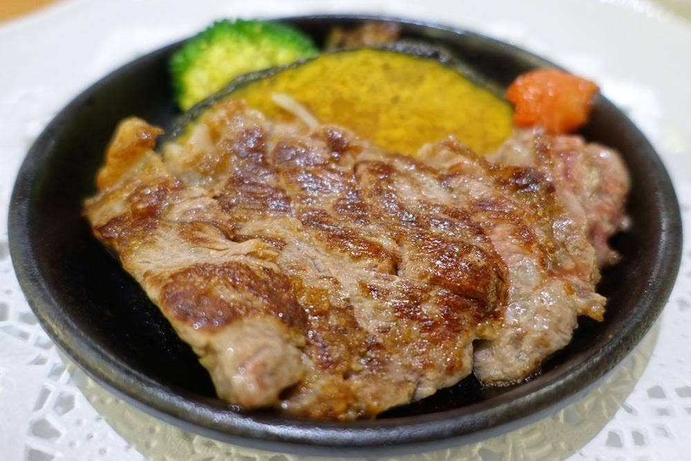 ロイヤルホスト 蛍茶屋店