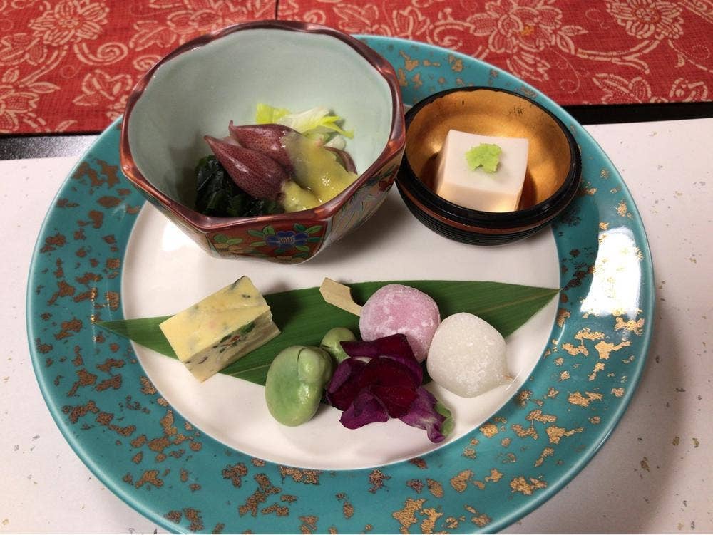 お届け料理 予約宴席 新吉 別館